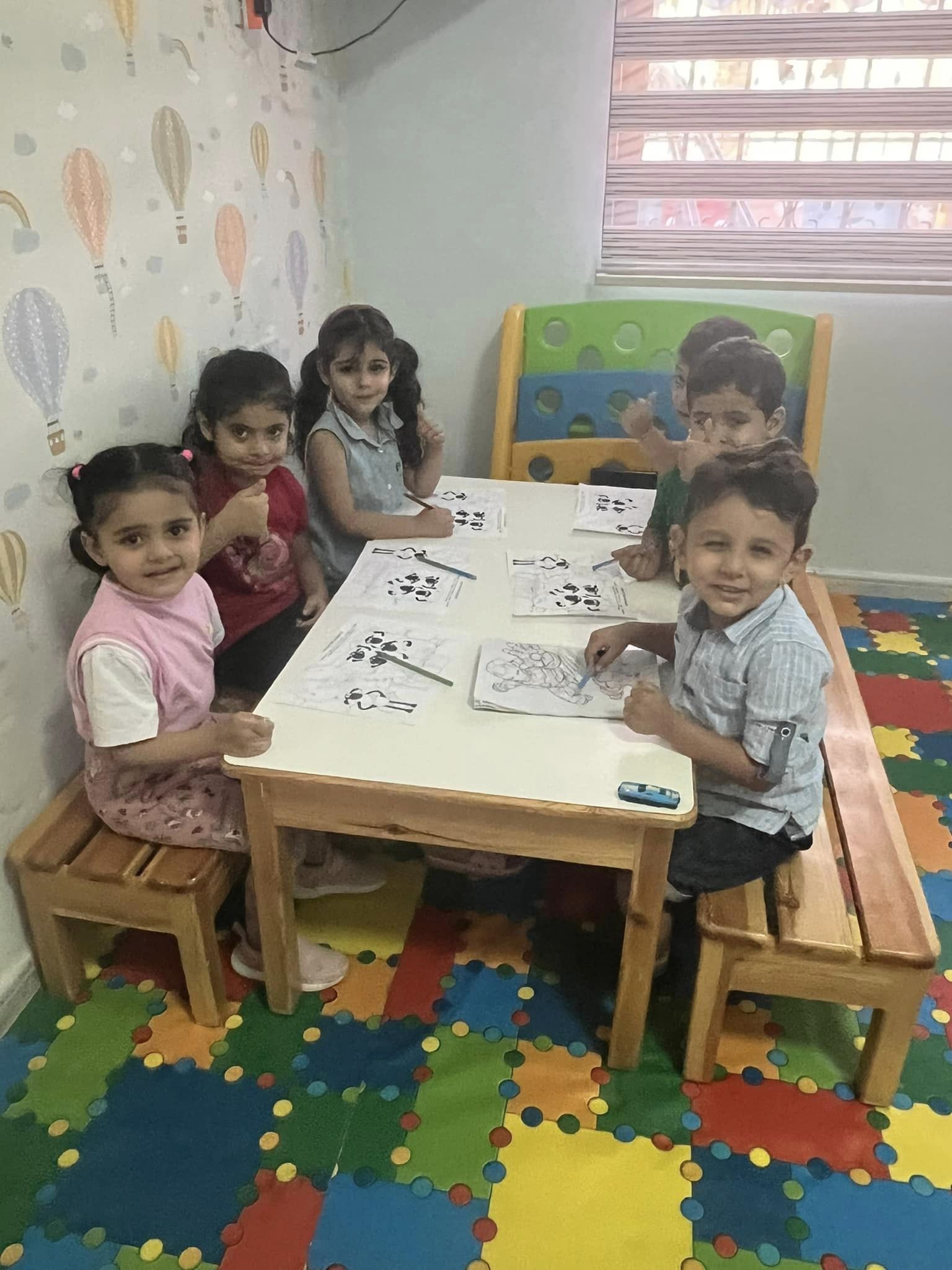 روضة و حضانة اطفال طيور الجنة slide 7