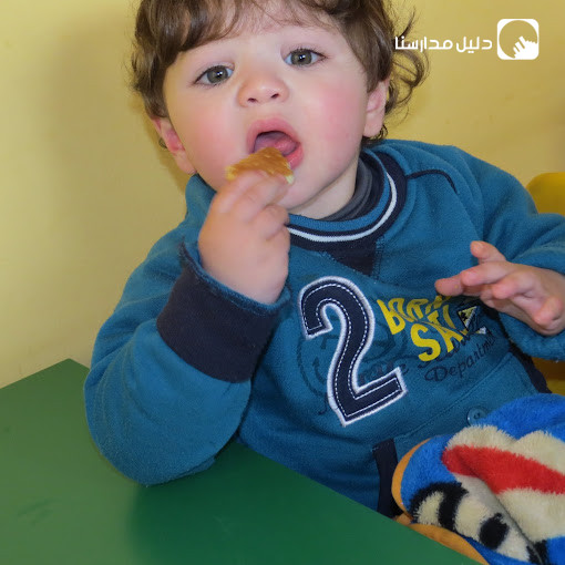حضانة التباشير البيضاء slide 2