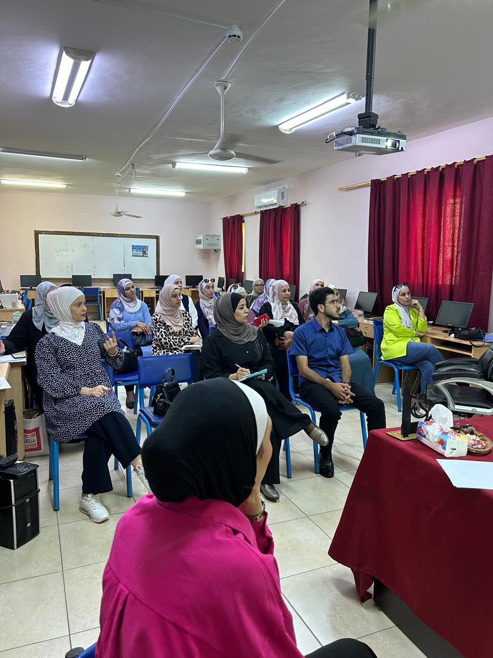 مدارس الاتحاد العقبة slide 8