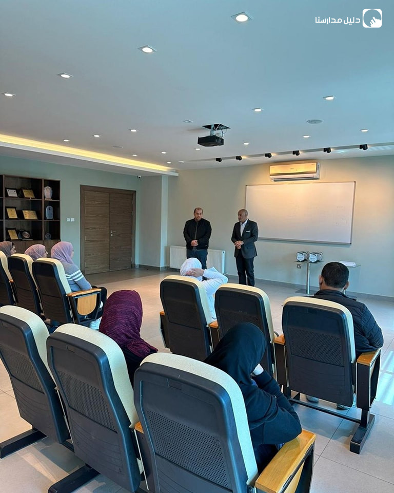 الاكاديمية الاردنية للتوحد slide 8